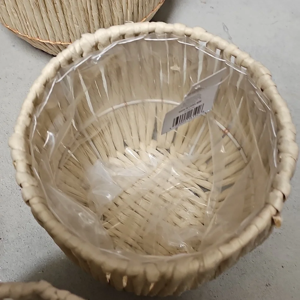 Nwt 7 Natural Lined Woven Basket Set - Picture 3 of 4